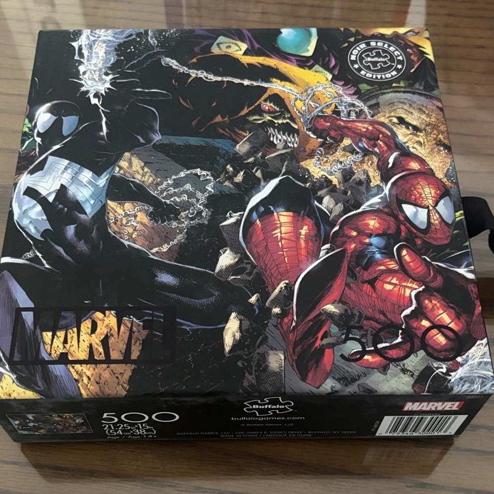 Marvel Spider-Man and Venom Puzzle 500 pieces